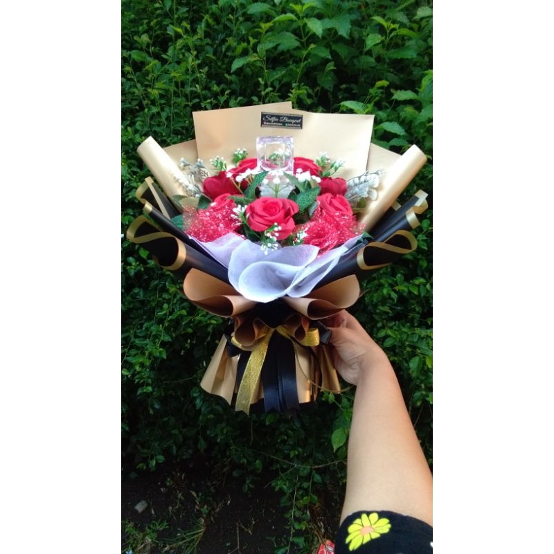 BUKET KOTAK CINCIN / BUKET BUNGA & KOTAK CINCIN / BUKET CINCIN TUNANGAN / BUKET LAMARAN