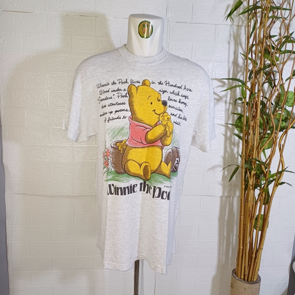 KAOS WALT DISNEY WINNIE THE POOH, SIZE M FIT L (SECOND BRANDED) ABU-ABU, TS0445