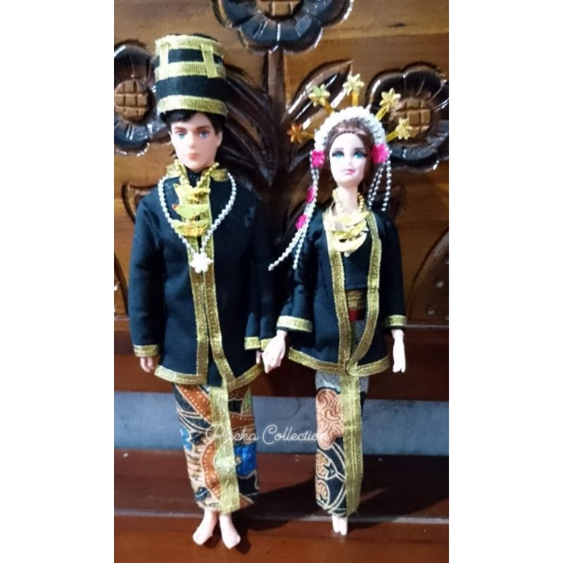 BAJU BONEKA PENGANTIN ADAT JAWA