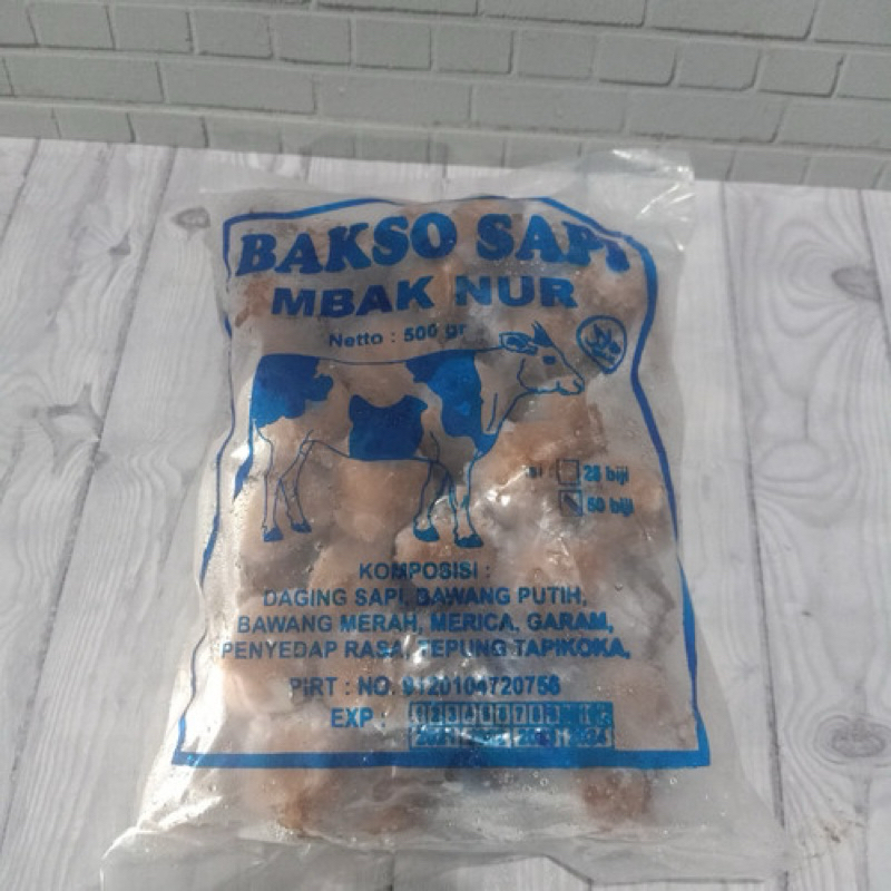 

Bakso sapi Mba Nur ( Halus / Urat )