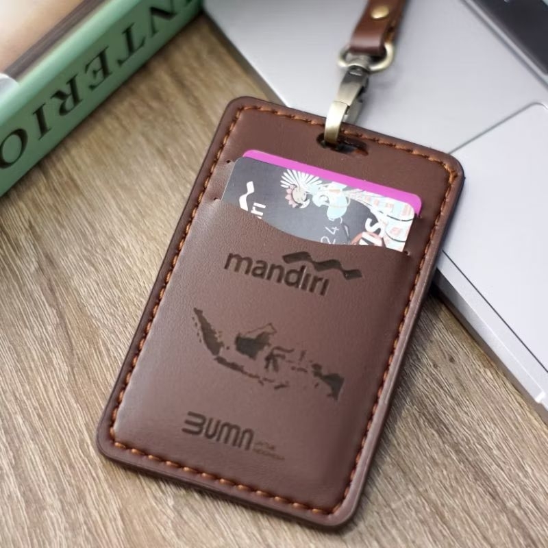 

Lanyard Kulit Custom Bahan Premium