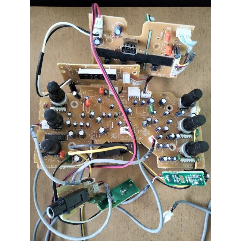 TONE CONTROL SPEAKER AKTIF POLYTRON PAS69 BLUETOOTH