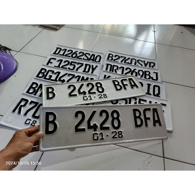 Accesories mobil standar Font baru