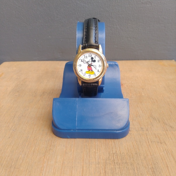 Jam Tangan Pria Jam Tangan Wanita Jam Tangan Second Jam Tangan Murah Jam Tangan Vintage Jam Tangan D