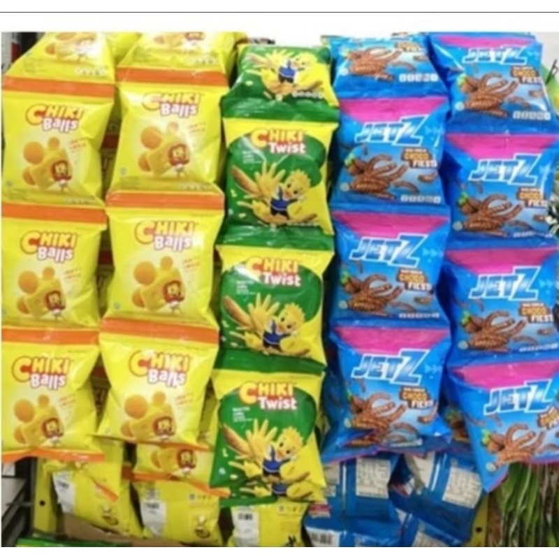 

Ukf5Pc6F4H (Kuliner.Kita) Chikiballs / Jetz / Chiki Twist/ Chitato Snack Renceng Isi 10 Pcs