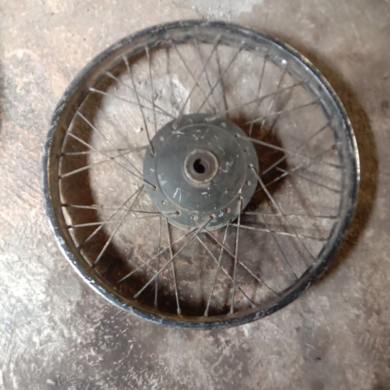 VELG DEPAN TROMOL HONDA GRAND SUPRA