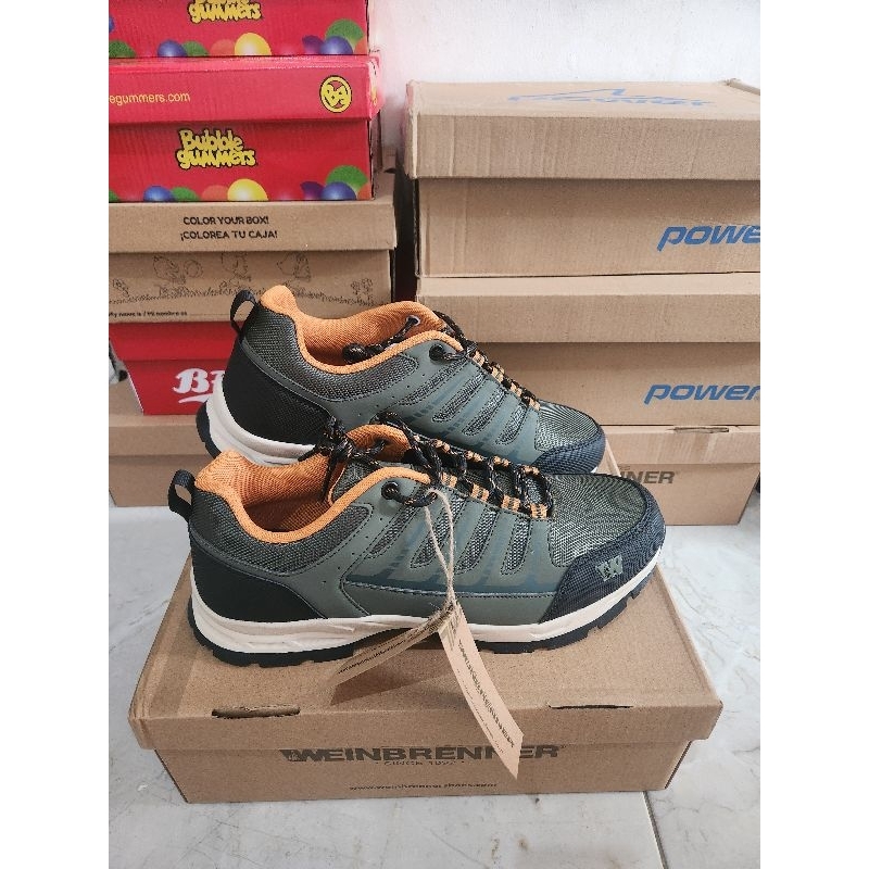 Weinbrenner Outdoor Men Shoes Sepatu Pria Hiking Boots