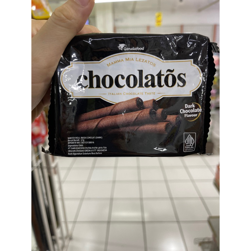 

chocolatos wafer roll dark cokelat 27g - chocolatos wafer roll dark chocolate