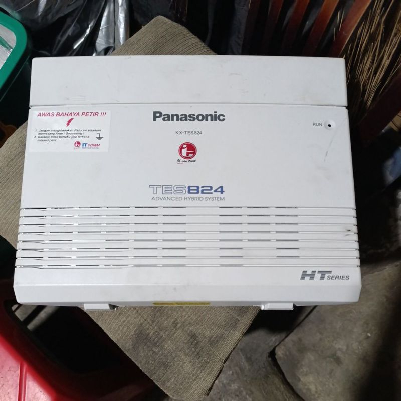 PABX Panasonic TES 824
