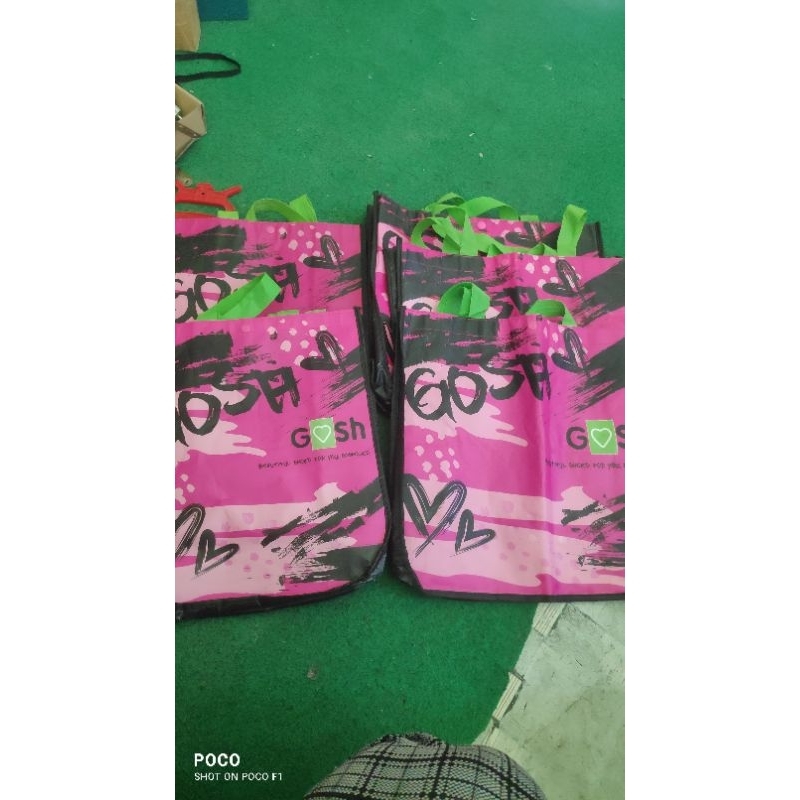 preloved/pl/second tas totebag paper bag gosh