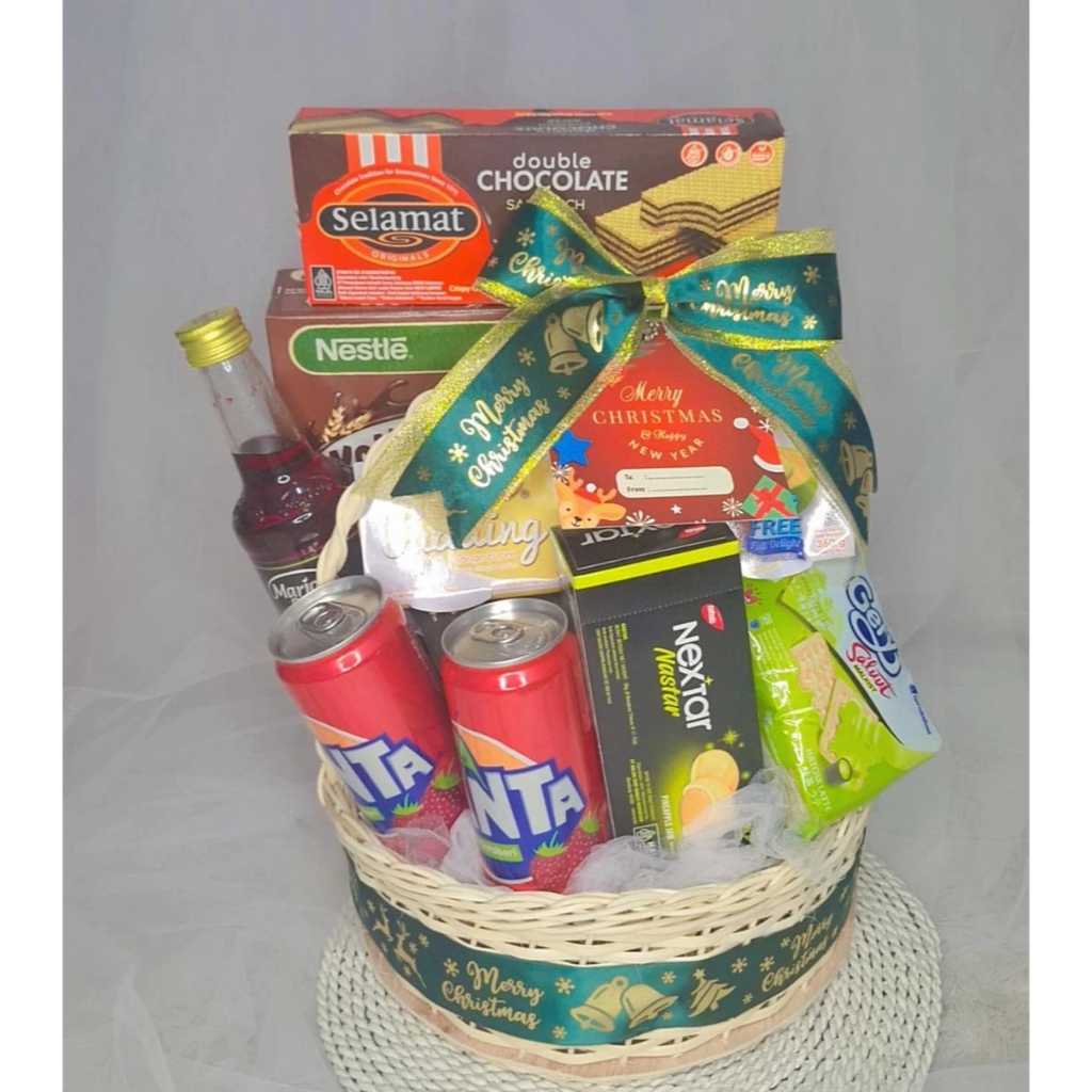 

Hampers natal / Parcel natal / Bingkisan natal / Kado Natal / Hadiah Natal / Buah Tangan Natal