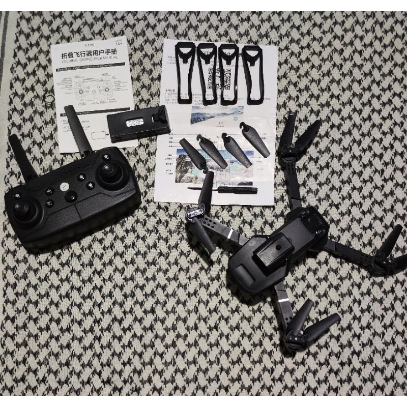 Drone mainan E100pro