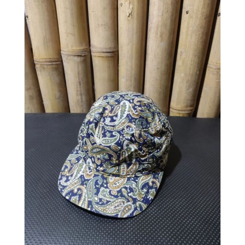 Topi New Era Limited Edition