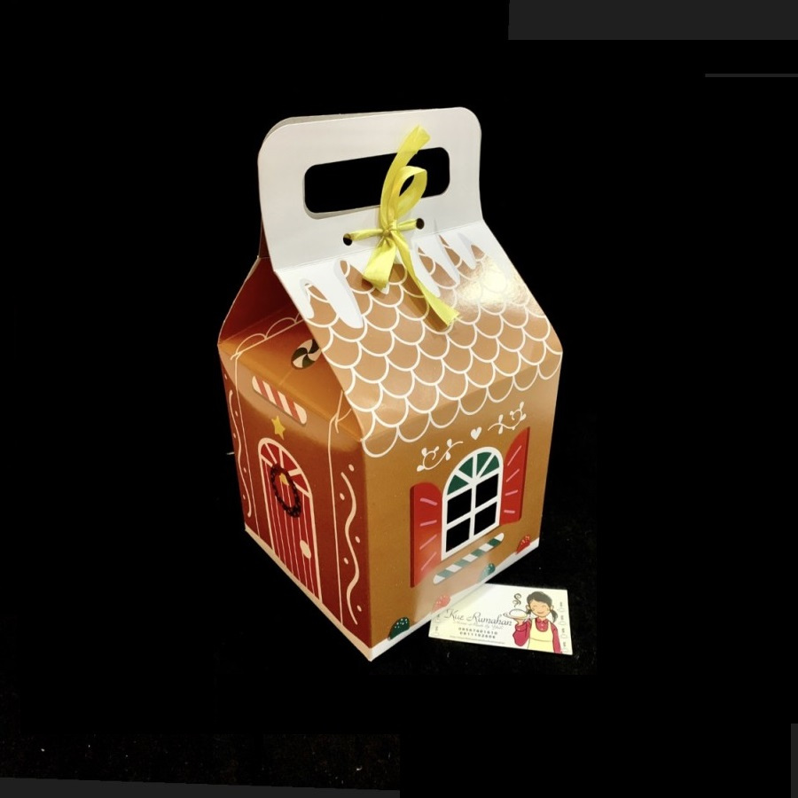 

5 Pcs Gable Box House Natal Ukuran 14x14x14cm Kemasan Toples Kue Kering Cristhmas