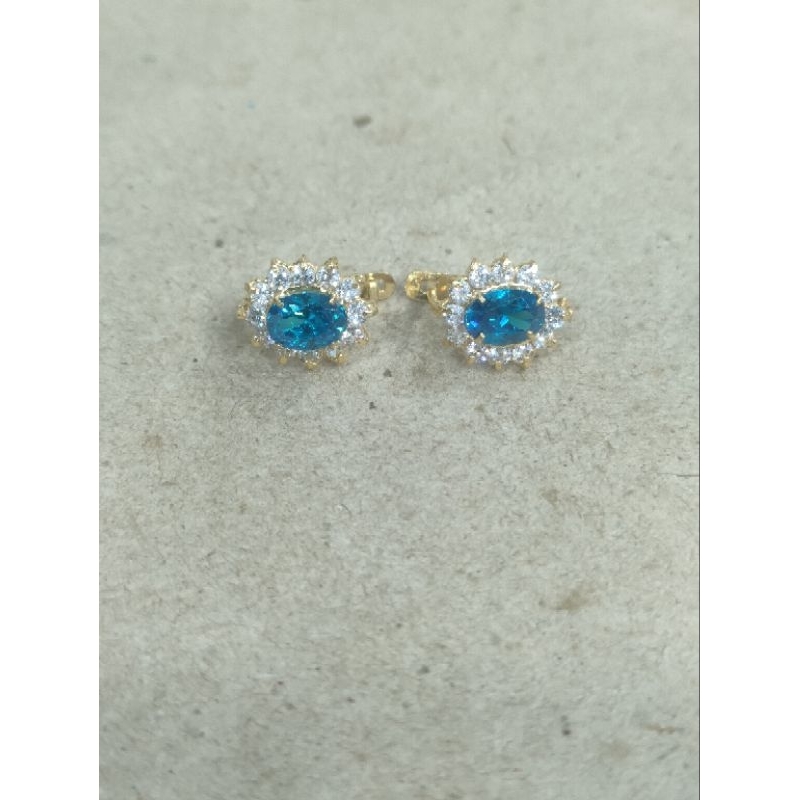 anting jepit mata biru topaz mata pinggir 2 gram emas muda
