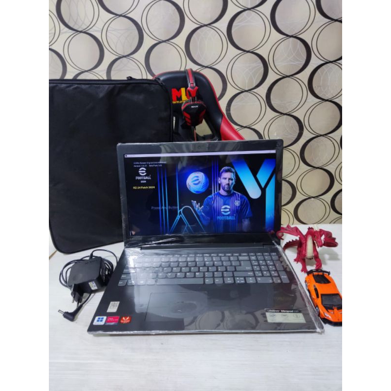 Laptop Lenovo Ideapad 330 15ARR-81D2 Superslim