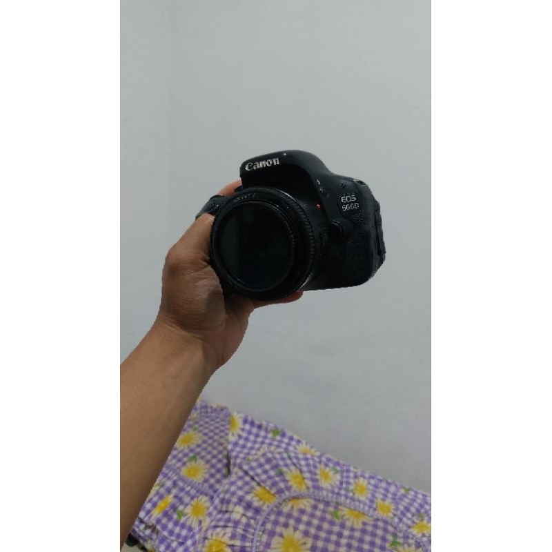 Kamera Canon 600D Lensa FIX 50mm fullset