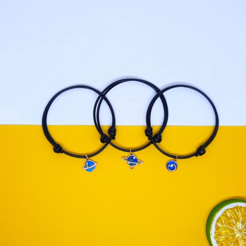 Gelang Couple Sahabat 3 Orang Planet Simple Tali korea Hitam Polos Murah
