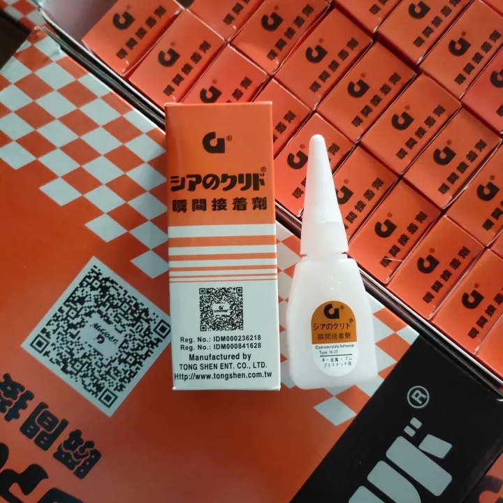 

SATU PACK LEM G KOREA W28 LEM SUPER BERKUALITAS SERBAGUNA