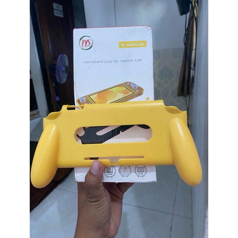 Handheld Grip Nintendo Switch Lite Bekas