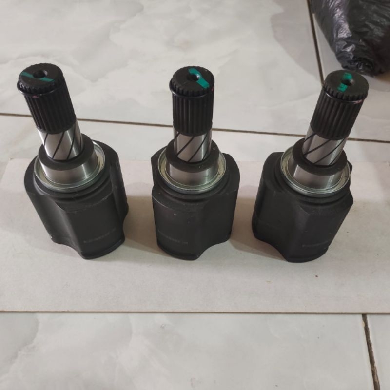 CV JOINT DALAM NISSAN LIVINA L10 L11 MANUAL
