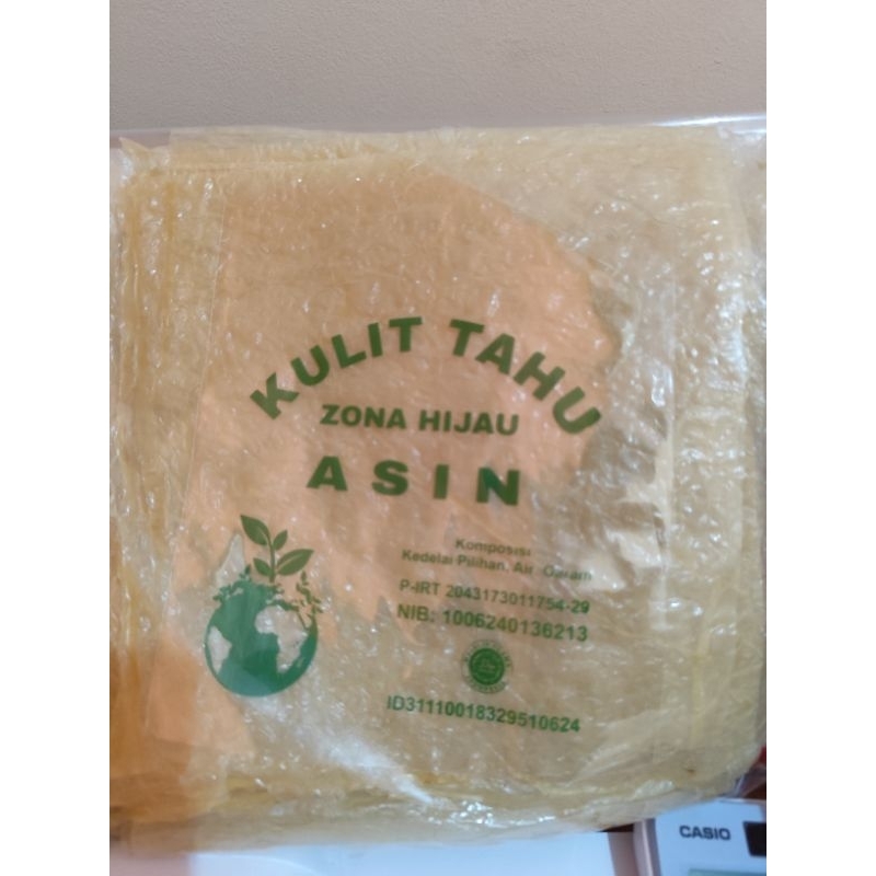 

RB Kulit Tahu uk 20*20/Asin/1 pack isi 30 lmbr