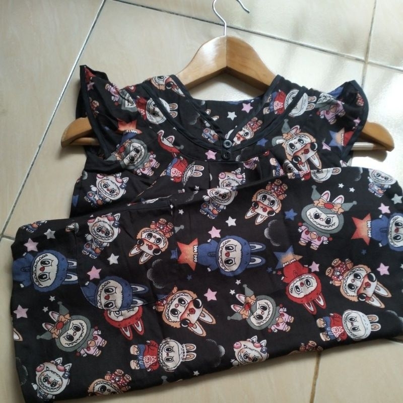 Daster Anak Motif Labubu Hitam ( Kerah Shanghai) 1 ball untuk paket Toko Sherly