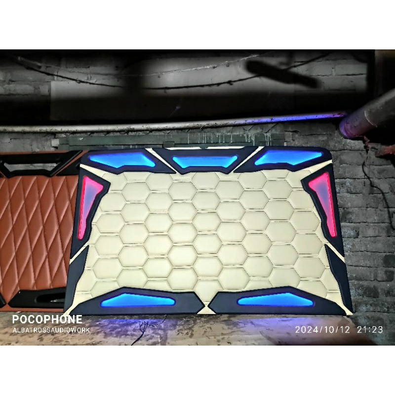 plafon L300 variasi