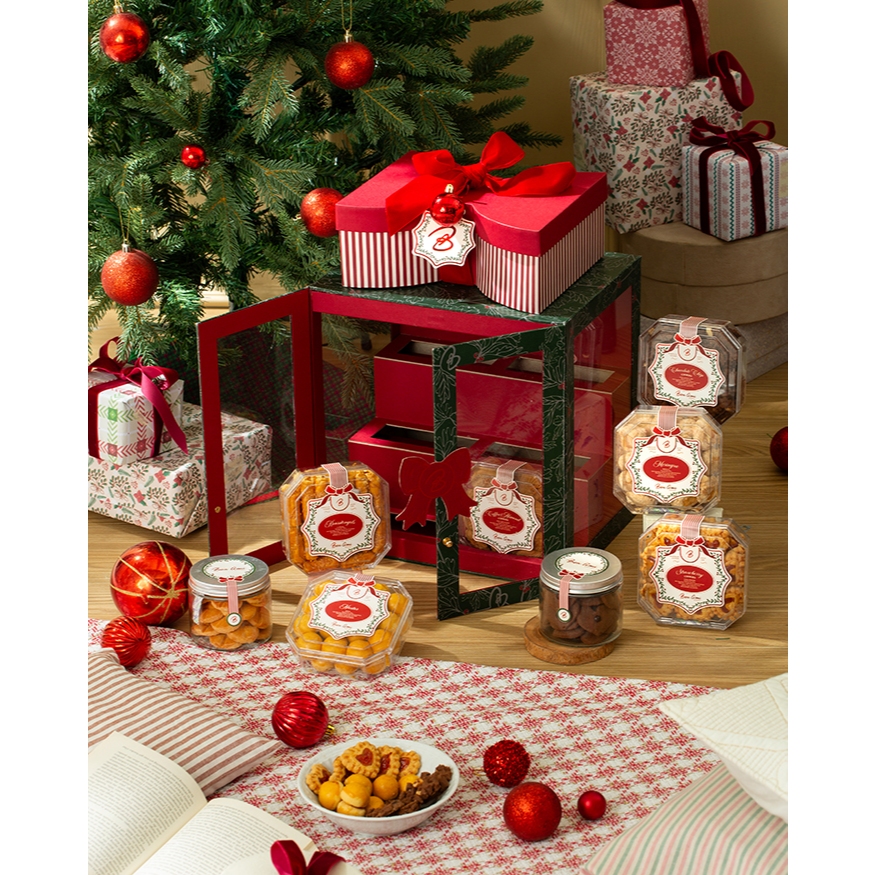 

Gift Galore - Hampers Natal Bon Ami Bakery
