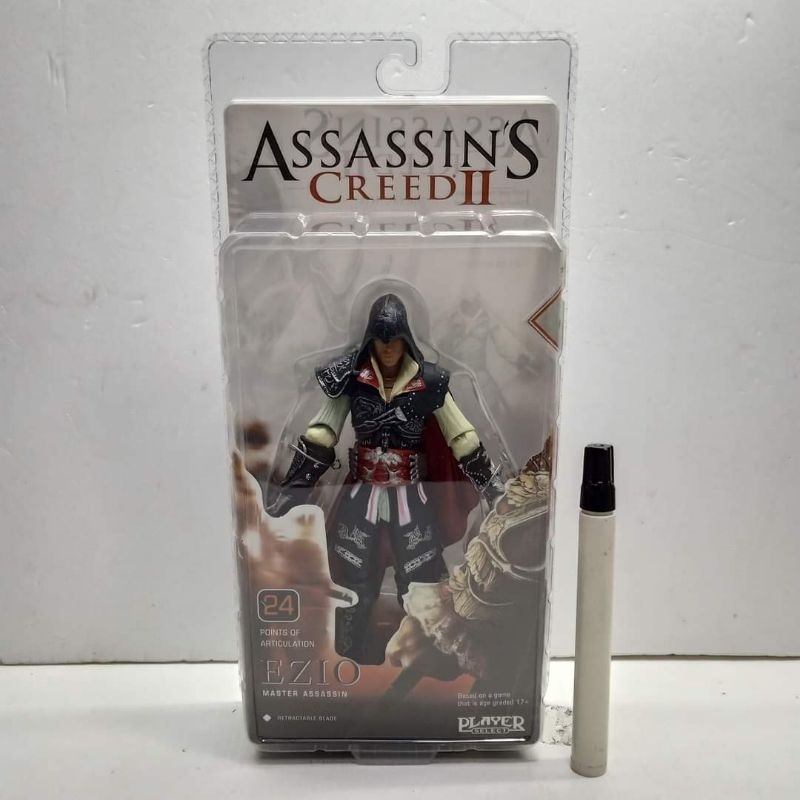 mainan action figure neca ezio master assasin assassins creed revelations by neca tinggi sekitar 7 i