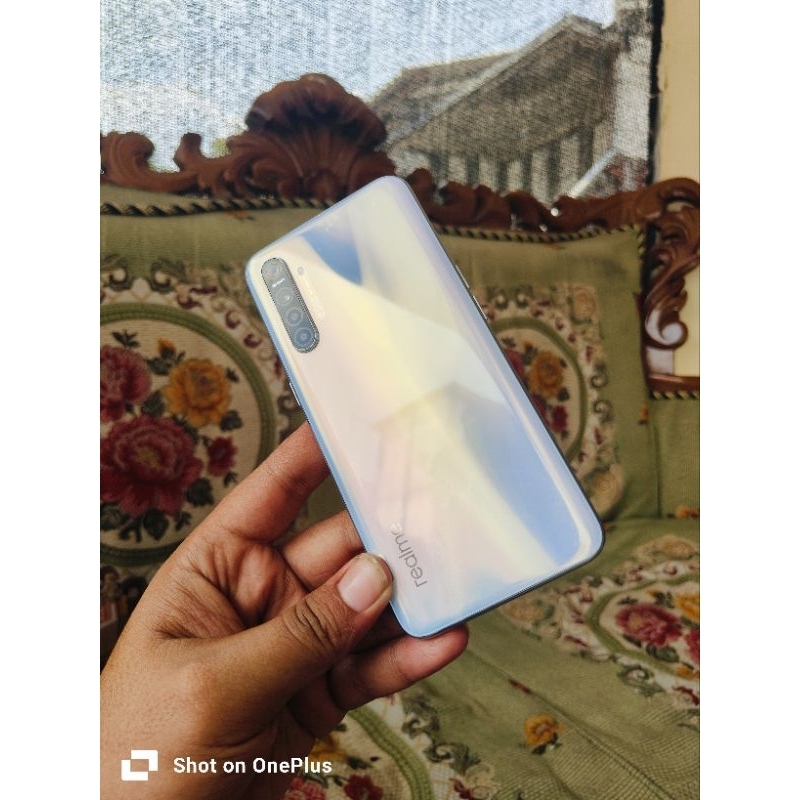 realme Xt 8/128 second