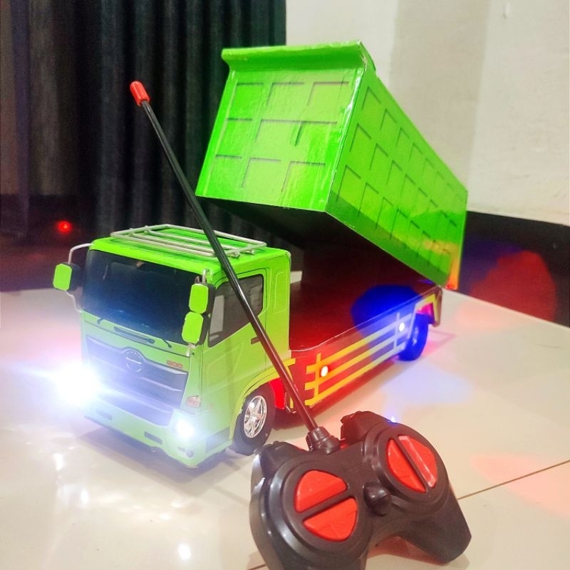 Miniatur Dump Truk Remote Control Murah