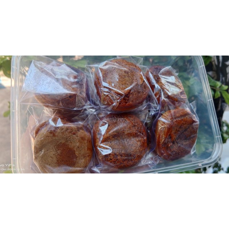 

kue Karamel mini / kue sarang semut mini / bolu karamel / bolu sarang semut / bolu karamel one bite