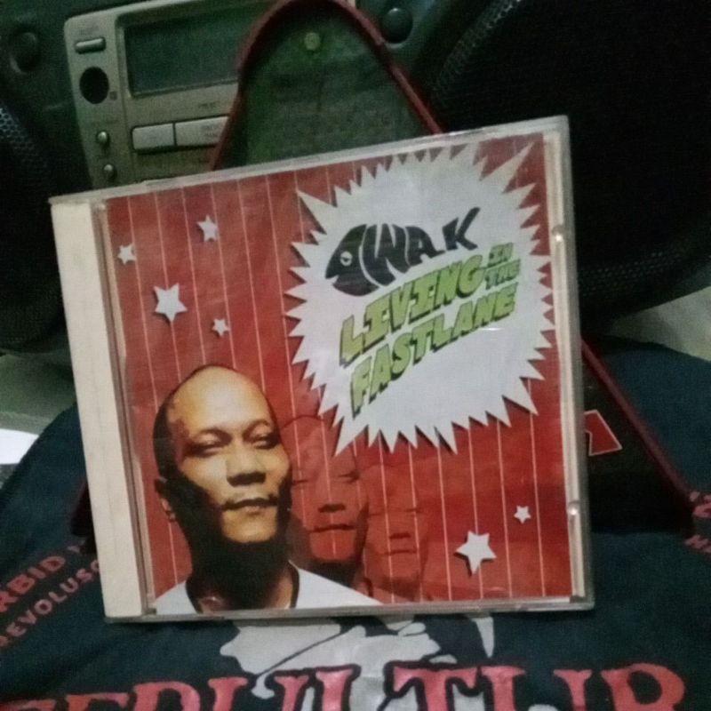 CD RARE  IWA.K LIVING IN THE FASTLANE