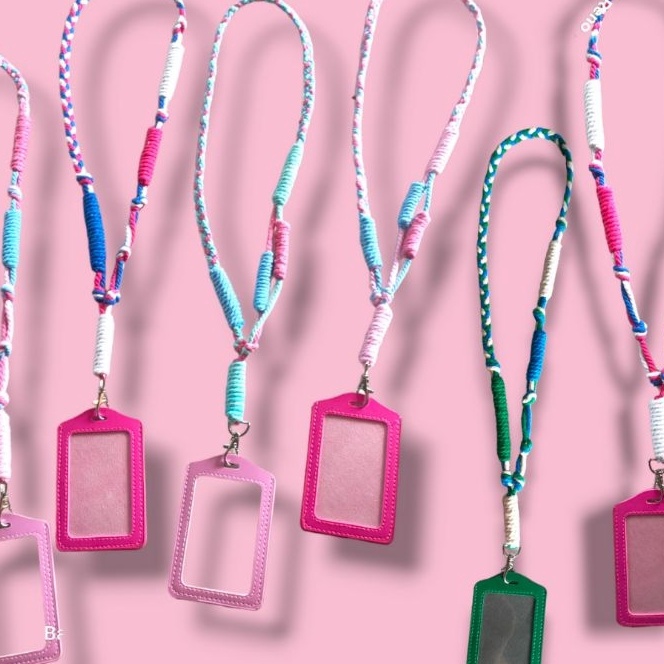 

KI3 Id card Macrame Macrame