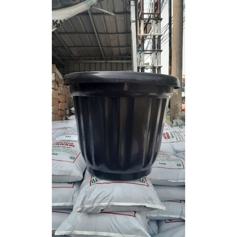 POT BUNGA BESAR JUMBO EGP Garuda 60 CM