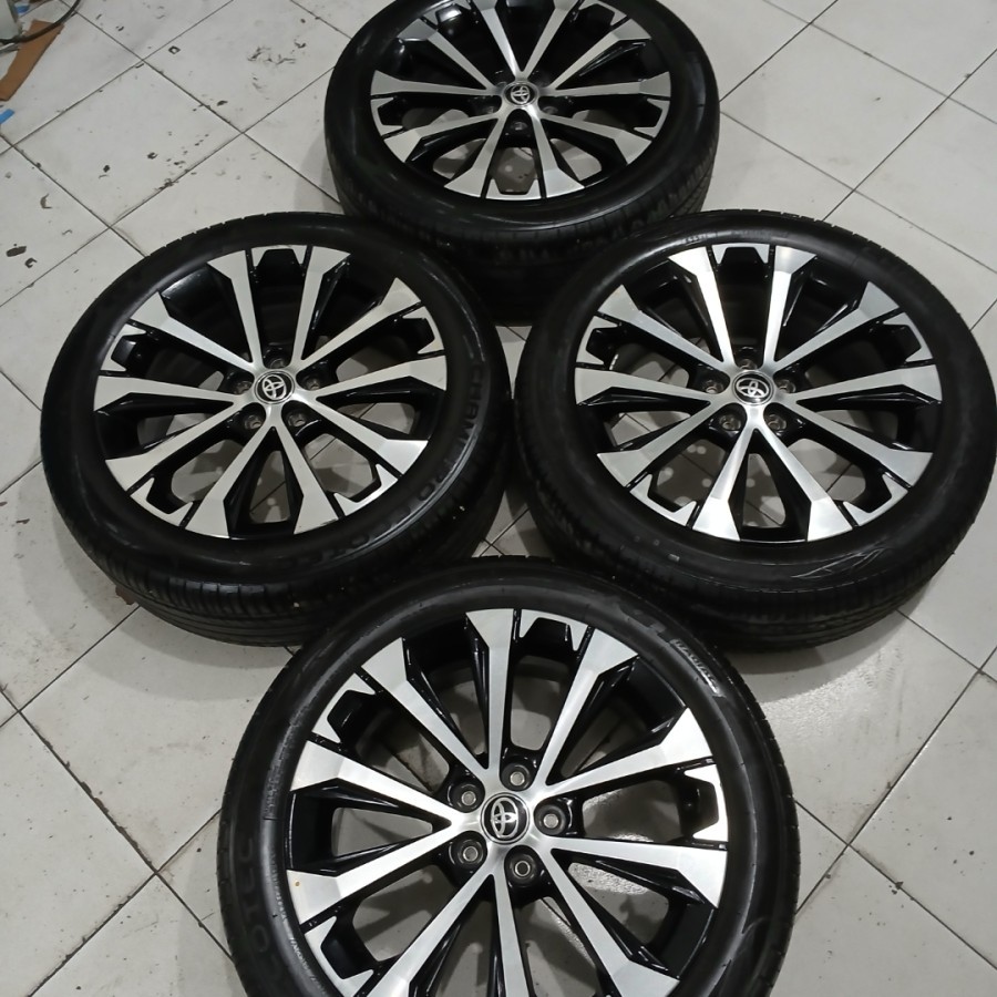 VELG MOBIL BEKAS ORI STD NEW AVANZA VELOZ RING 17 LEBAR 6,5 ET50 PCD 5X100 PLUS BAN