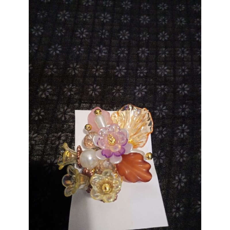 Bros Bunga Akrilik