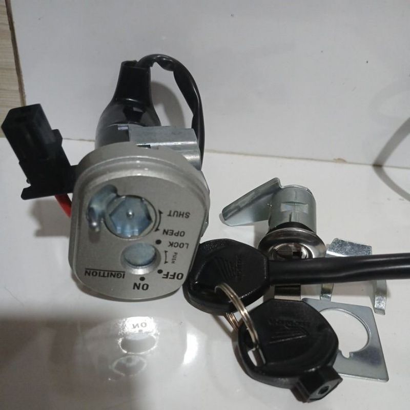 KUNCI KONTAK BEAT FI TAHUN 2013 2015 BEAT FI LAMA