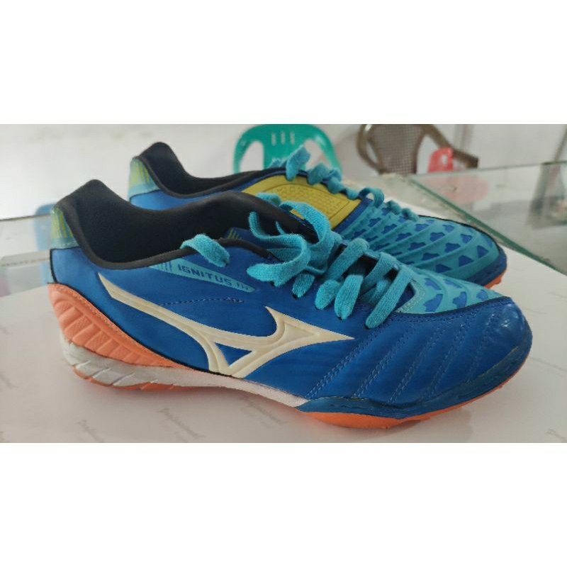 Sepatu Futsal MIZUNO IGNITUS 3 TF (Mini Soccer)