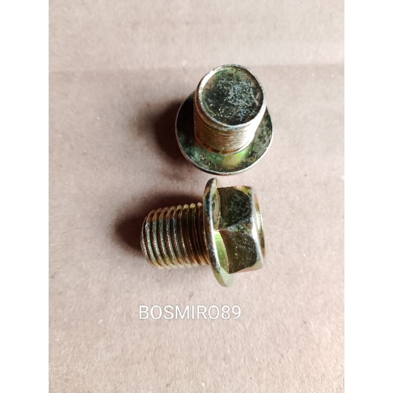 Baut oli tap oli oversize