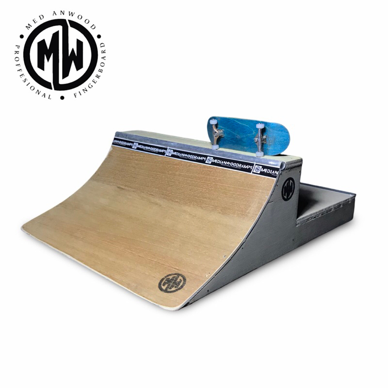 fingerboard obstacle fun box quarter pipe