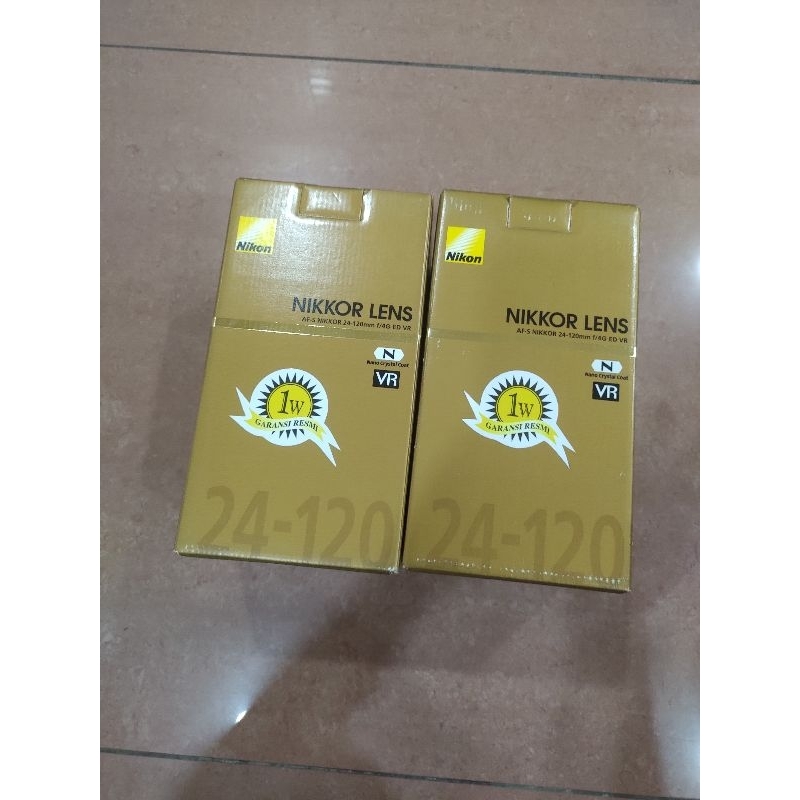 Dus Nikon 24-120mm VR