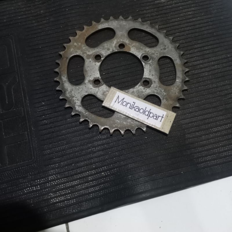 GEAR BELAKANG 40T 520 Kawasaki Binter Merzy  KZ200 Mercy