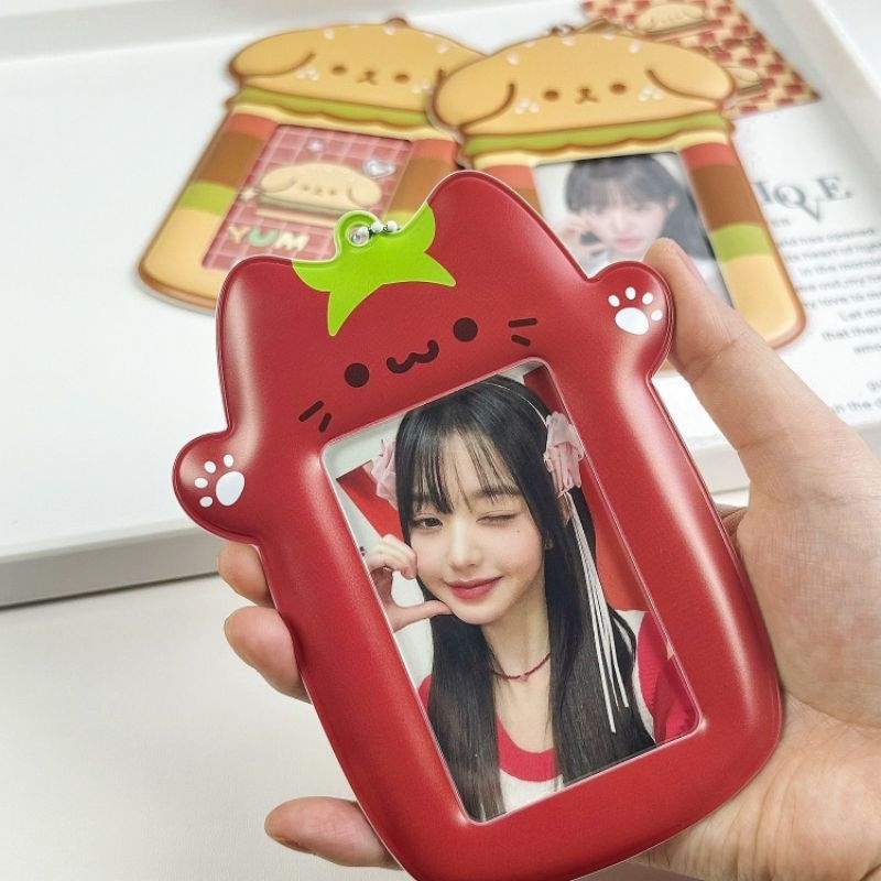 

PHOTOCARD HOLDER TOMATO CAT