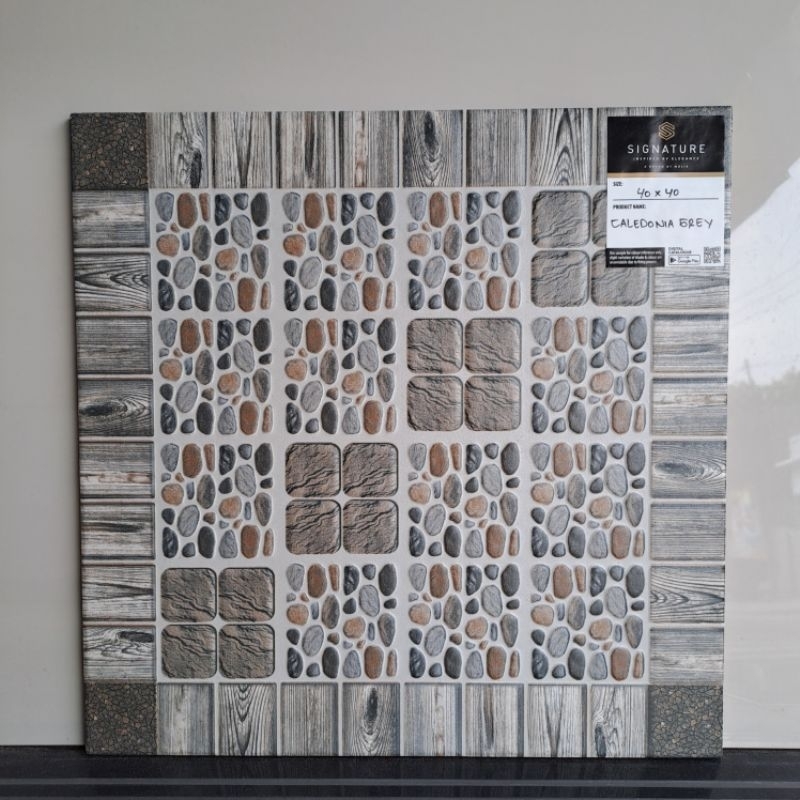 Keramik Lantai Teras Dan Garasi Mulia Signature 40x40 CALEDONIA GREY