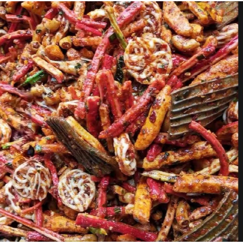 

SEBLAK KERING CAMPUR 3 LEVEL PEDAS DAUN JERUK 500 GRAM