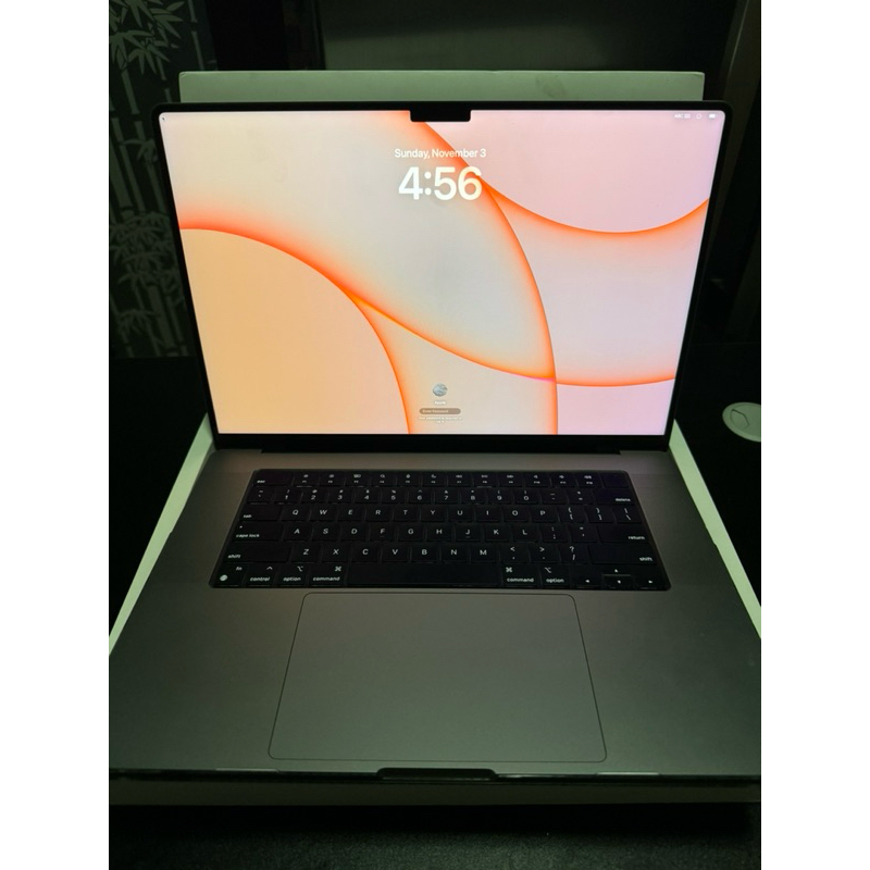 Macbook Pro M1 2021 16 inch Ram 16 512 gb