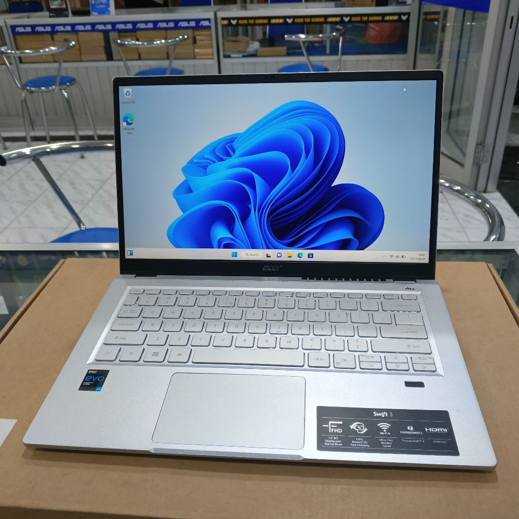 ACER SWIFT 3/Intel i7-1165G7 EVO/8GB/512GB/14"FHD/Win 11/NEW