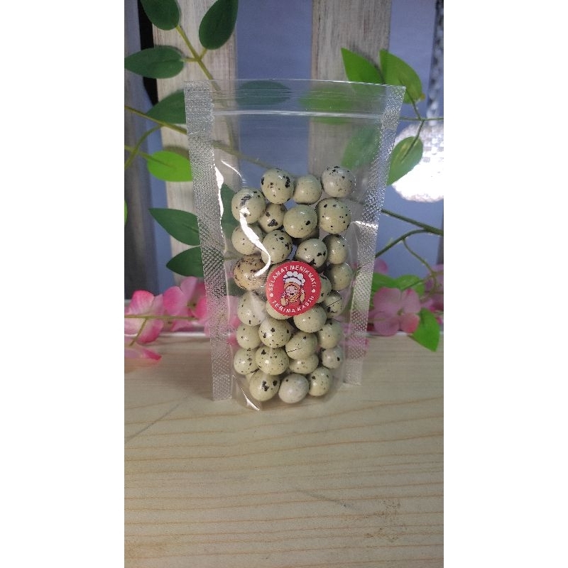 

permen snack coklat ball isi kacang cemilan kiloan repack 100gr